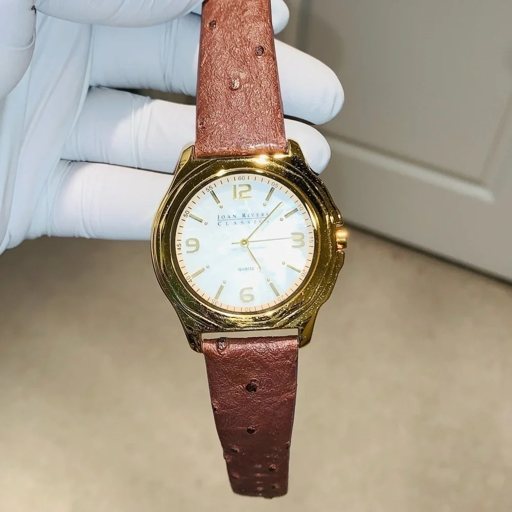 Joan Rivers Classics Quartz Watch. - Picture 3 of 8